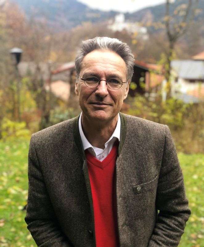 Peter Solnar (4) Peter Solnar (4)